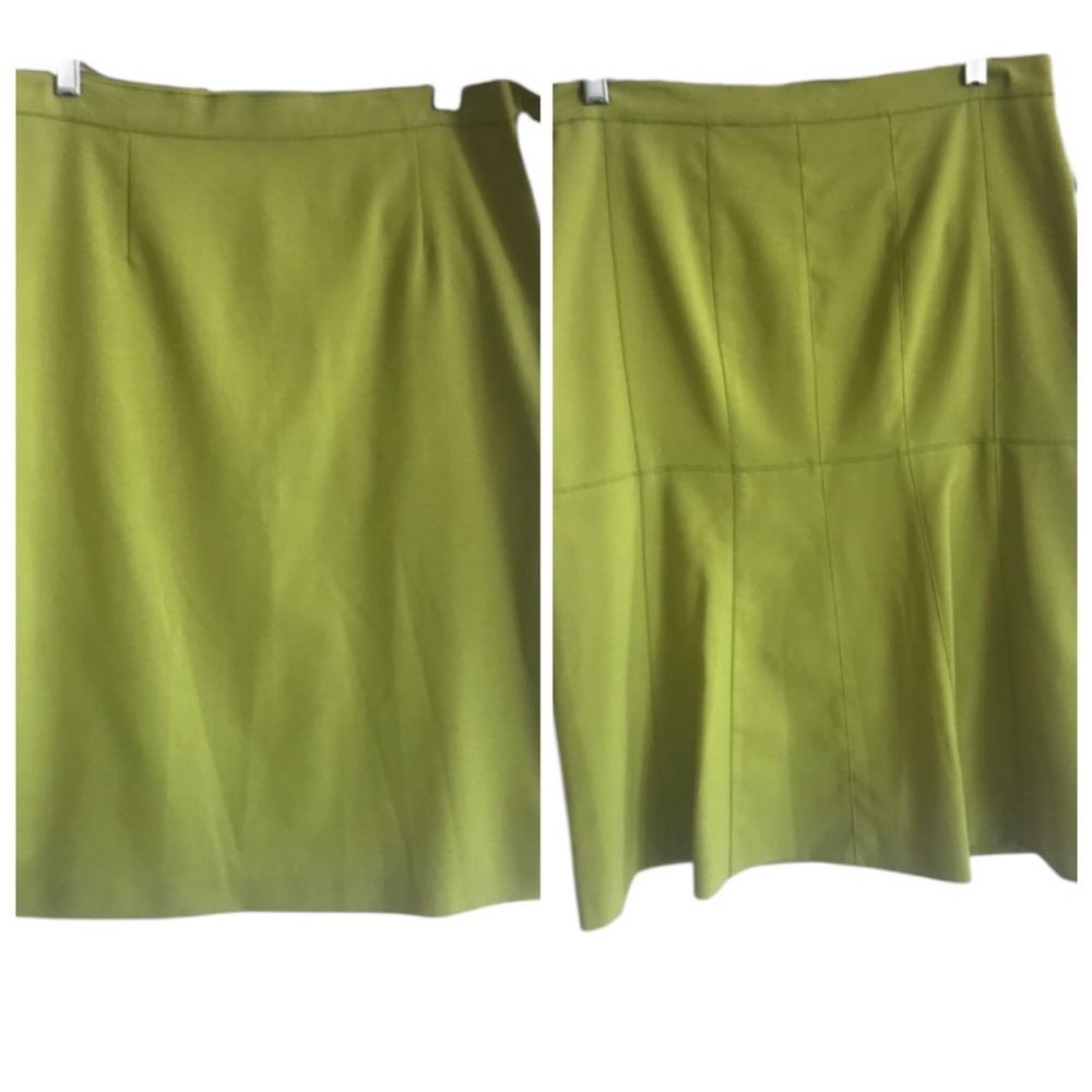 Moschino Jeans Vintage Kick Pleat Knee Length Midi Skirt Chartreuse Green 12 NWT